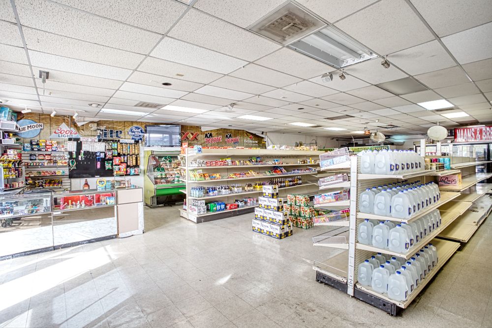 India Plaza: 1868-1880 E Apache Blvd, Tempe, AZ 85281